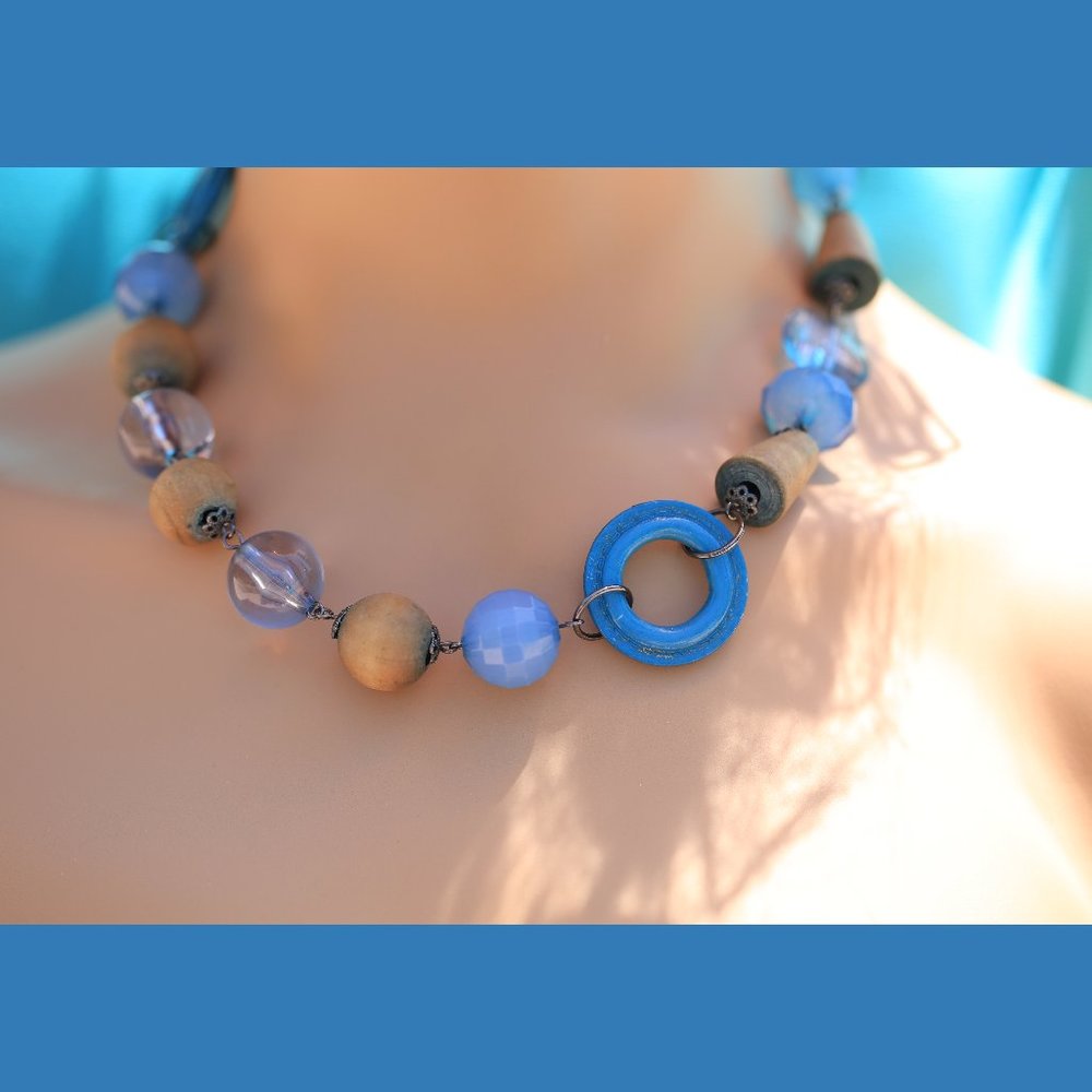 Wood Like, Blue & Brown Beaded/Coned Necklace